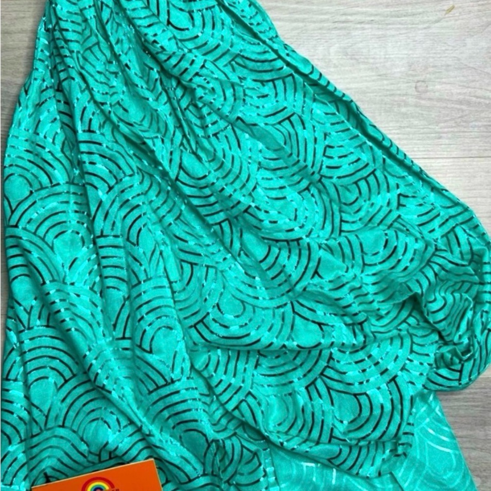 Kurt Geiger London Rainbow Metallic Oblong Scarf in green with Metallic Finish - Picture 5 of 5
